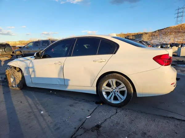 WBA8E3G54GNU00578 2016 BMW 3ER - Image 2