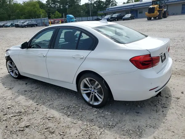 WBA8E3G54GNU01701 2016 BMW 3ER - Image 2