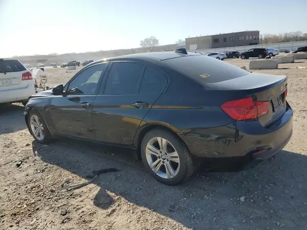 WBA8E3G54GNU02105 2016 BMW 3ER - Image 2