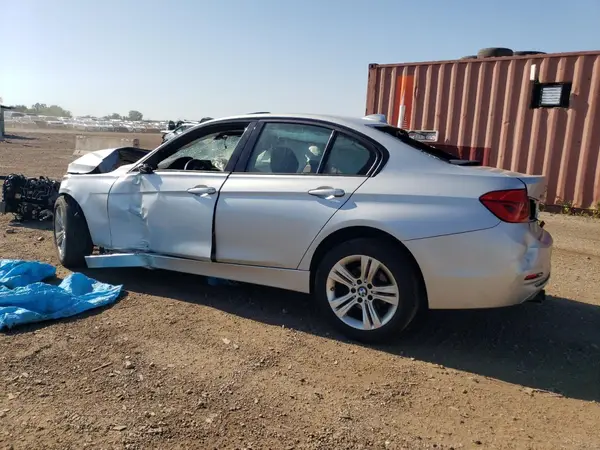 WBA8E3G54GNU04758 2016 BMW 3ER - Image 2