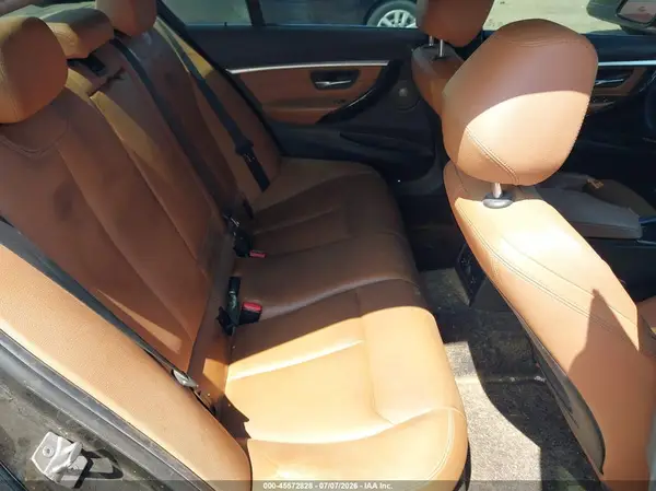 WBA8E3G54GNU05439 2016 BMW 3ER - Image 8