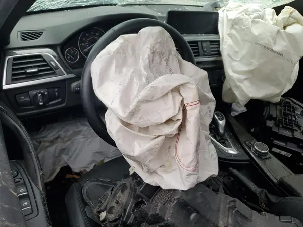 WBA8E3G55GNT26331 2016 BMW 3ER - Image 8