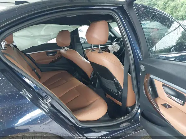 WBA8E3G55GNT78946 2016 BMW 3ER - Image 8