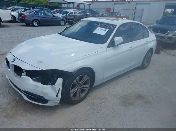 WBA8E3G55GNT79868 2016 BMW 3ER - Image 2