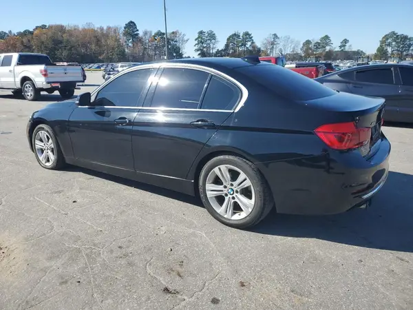 WBA8E3G55GNU02016 2016 BMW 3ER - Image 2