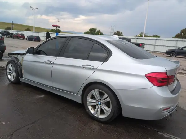 WBA8E3G55GNU04932 2016 BMW 3ER - Image 2