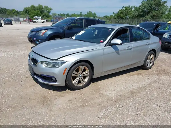 WBA8E3G56GNT75120 2016 BMW 3ER - Image 2