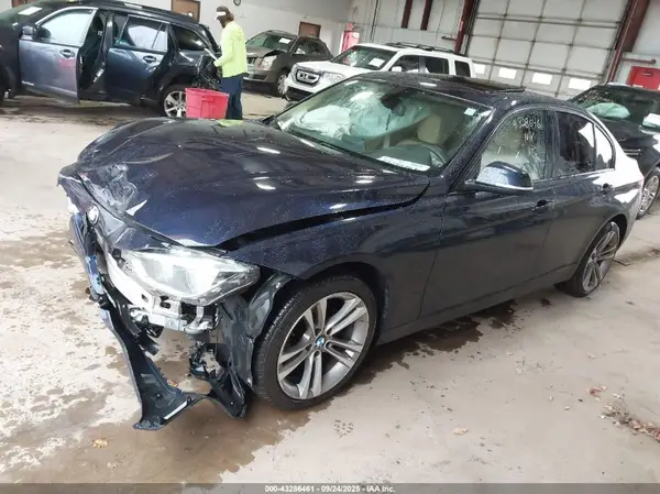 WBA8E3G56GNU03353 2016 BMW 3ER - Image 2