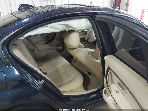WBA8E3G56GNU03353 2016 BMW 3ER - Image 8