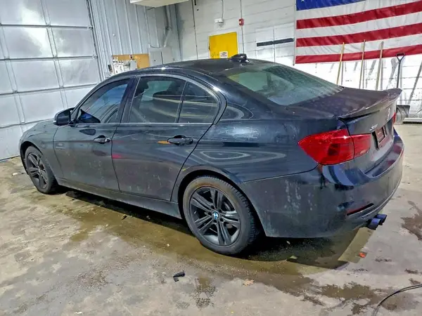 WBA8E3G57GNT76132 2016 BMW 3ER - Image 2