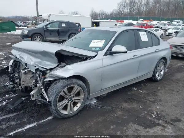 WBA8E3G57GNT78897 2016 BMW 3ER - Image 2