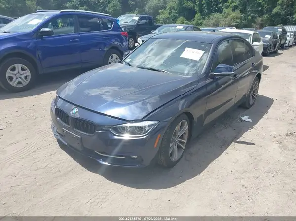 WBA8E3G57GNT81010 2016 BMW 3ER - Image 2