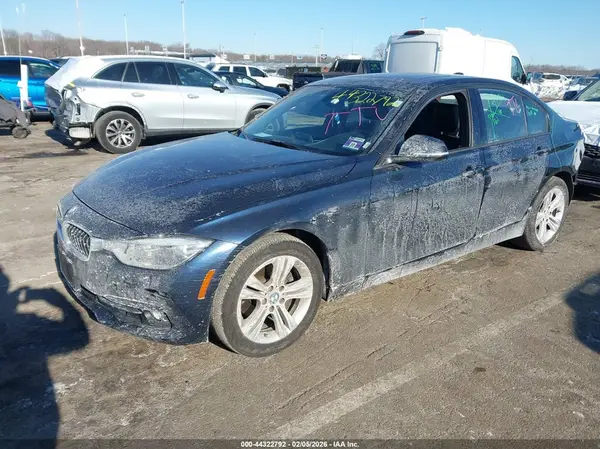 WBA8E3G57GNU01675 2016 BMW 3ER - Image 2