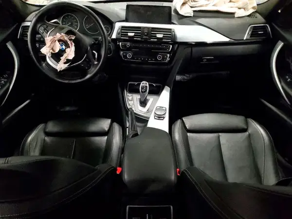 WBA8E3G57GNU02924 2016 BMW 3ER - Image 8