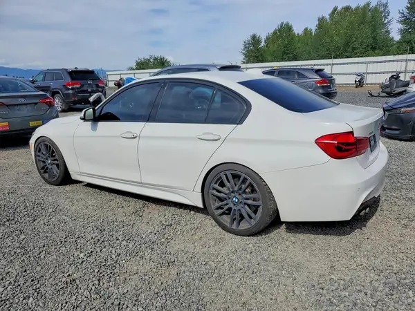 WBA8E3G58GNT79296 2016 BMW 3ER - Image 2
