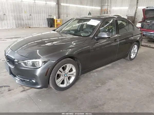 WBA8E3G58GNU00504 2016 BMW 3ER - Image 2