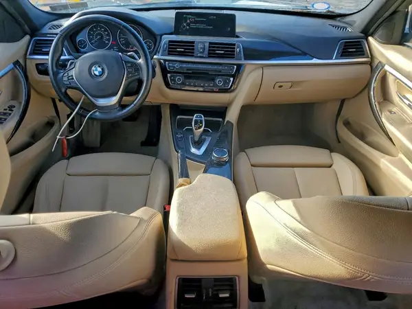 WBA8E3G58GNU02026 2016 BMW 3ER - Image 8