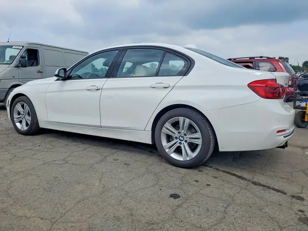 WBA8E3G59GNT77797 2016 BMW 3ER - Image 2