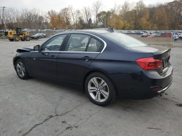 WBA8E3G59GNT79260 2016 BMW 3ER - Image 2