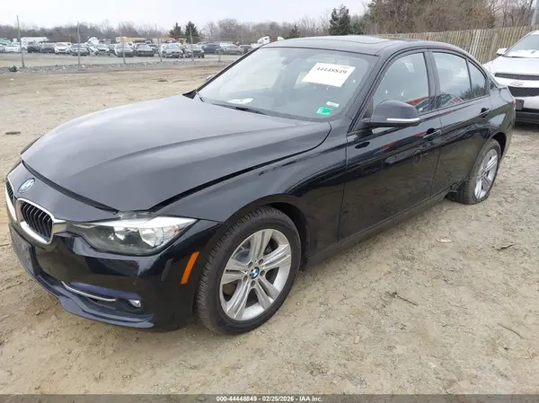 WBA8E3G59GNU01614 2016 BMW 3ER - Image 2
