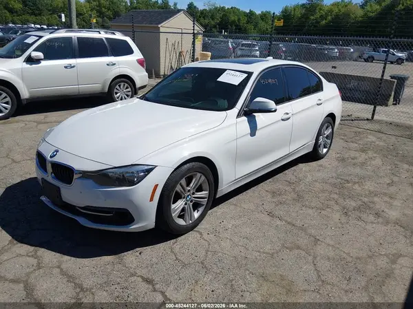 WBA8E3G59GNU03489 2016 BMW 3ER - Image 2