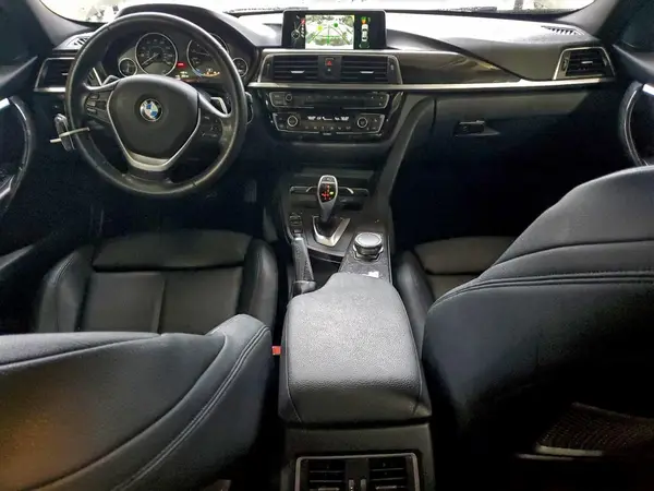 WBA8E3G59GNU05940 2016 BMW 3ER - Image 8