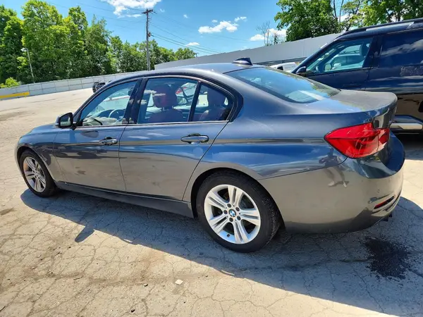 WBA8E3G5XGNT26910 2016 BMW 3ER - Image 2