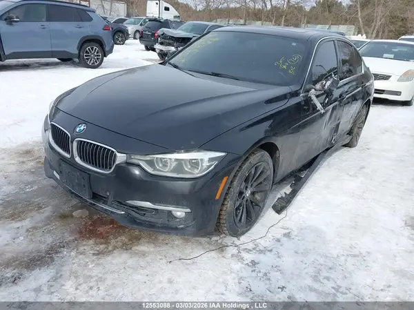 WBA8E3G5XGNT77694 2016 BMW 3ER - Image 2
