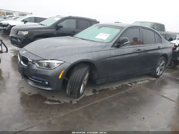 WBA8E3G5XGNU00925 2016 BMW 3ER - Image 2