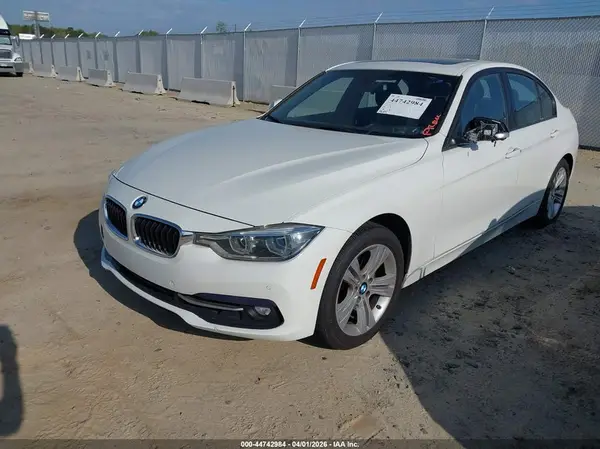WBA8E3G5XGNU01797 2016 BMW 3ER - Image 2