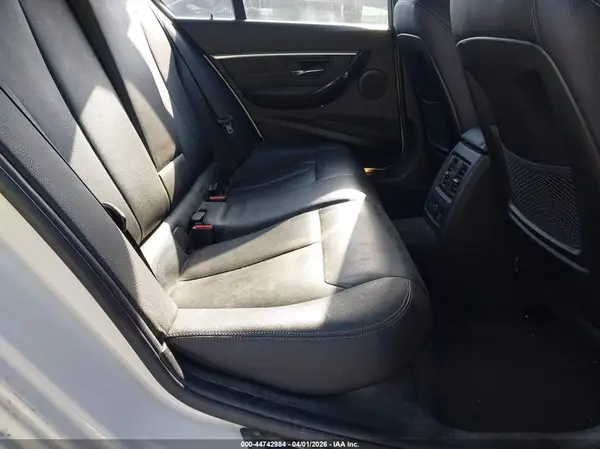 WBA8E3G5XGNU01797 2016 BMW 3ER - Image 8