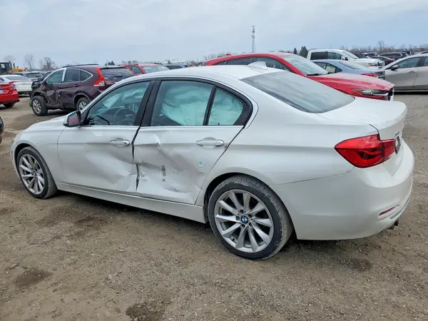 WBA8E3G5XGNU02559 2016 BMW 3ER - Image 2