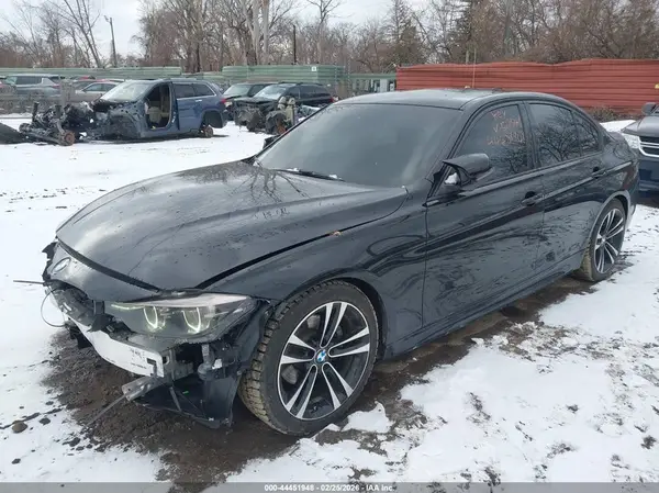 WBA8E5C50JA507546 2018 BMW 3ER - Image 2