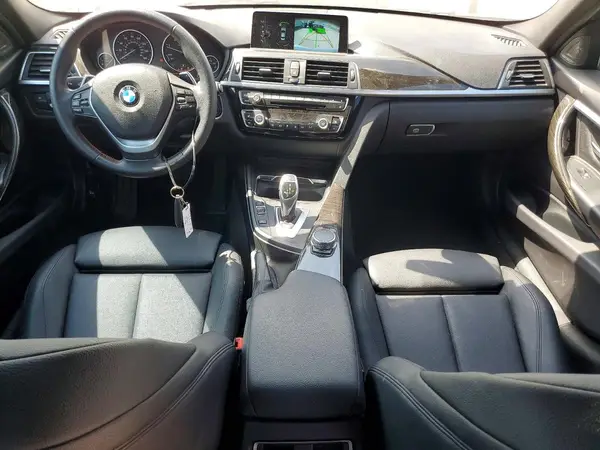 WBA8E5C52HK388709 2017 BMW 3ER - Image 8