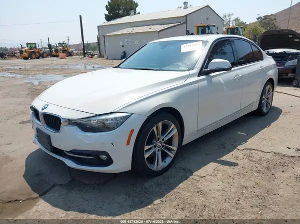 WBA8E5C55GK388332 2016 BMW 3ER - Image 2