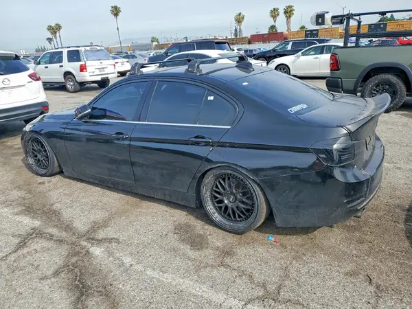 WBA8E5C57HK388835 2017 BMW 3ER - Image 2