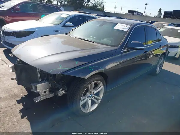 WBA8E5C57JA507446 2018 BMW 3ER - Image 2