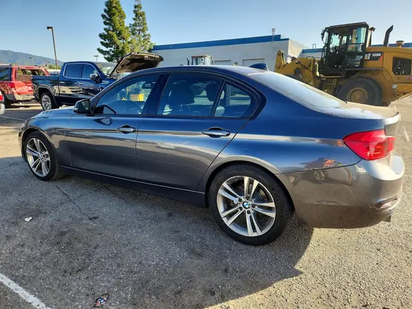 WBA8E5C5XGK388391 2016 BMW 3ER - Image 2
