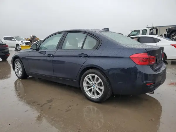 WBA8E5G30HNU43469 2017 BMW 3ER - Image 2