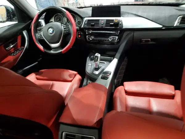 WBA8E5G31HNU42489 2017 BMW 3ER - Image 8