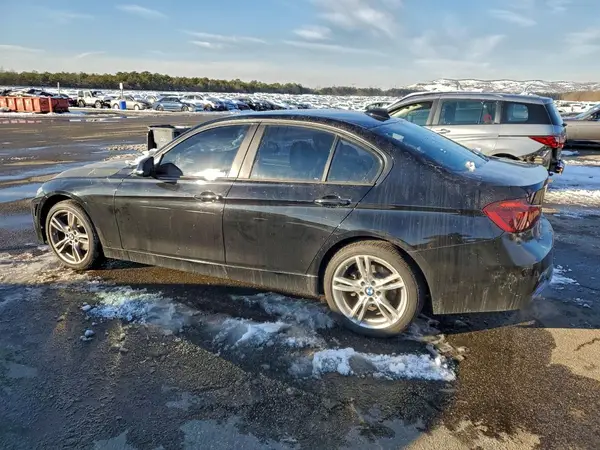 WBA8E5G31HNU42699 2017 BMW 3ER - Image 2