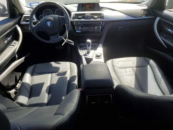 WBA8E5G33HNU42896 2017 BMW 3ER - Image 8