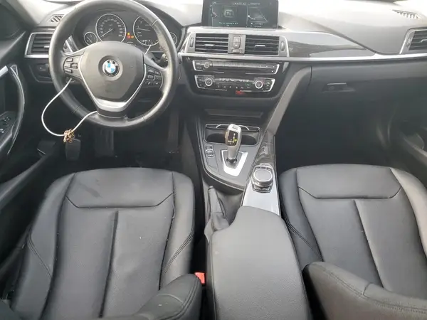 WBA8E5G33HNU42963 2017 BMW 3ER - Image 8