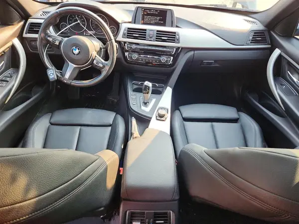 WBA8E5G33HNU43224 2017 BMW 3ER - Image 8
