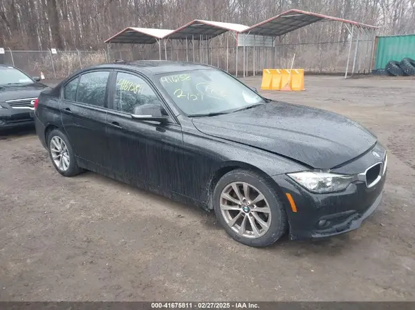 WBA8E5G34HNU42650 2017 BMW 3ER - Image 1