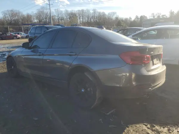 WBA8E5G34HNU45385 2017 BMW 3ER - Image 2