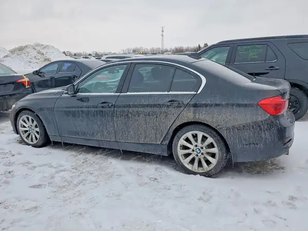 WBA8E5G35HNU43029 2017 BMW 3ER - Image 2