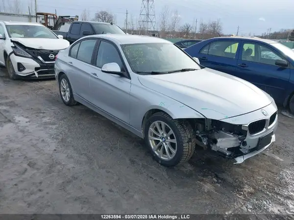 WBA8E5G37HNU44067 2017 BMW 3ER - Image 1