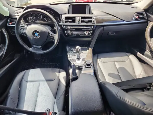WBA8E5G38HNU42666 2017 BMW 3ER - Image 8