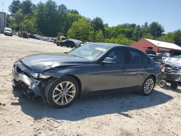 WBA8E5G39HNU42563 2017 BMW 3ER - Image 1